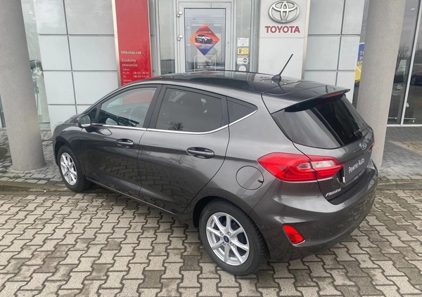 Ford Fiesta cena 49900 przebieg: 69257, rok produkcji 2019 z Poznań małe 232